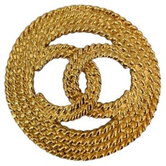 Chanel Vintage Gold Metal CC Twisted Rope Large Brooch