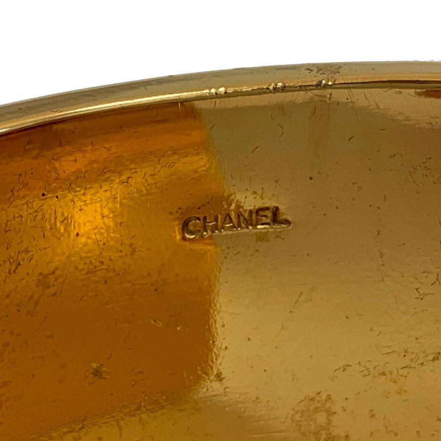 CHANEL Vintage Gold Metal Cuff 5