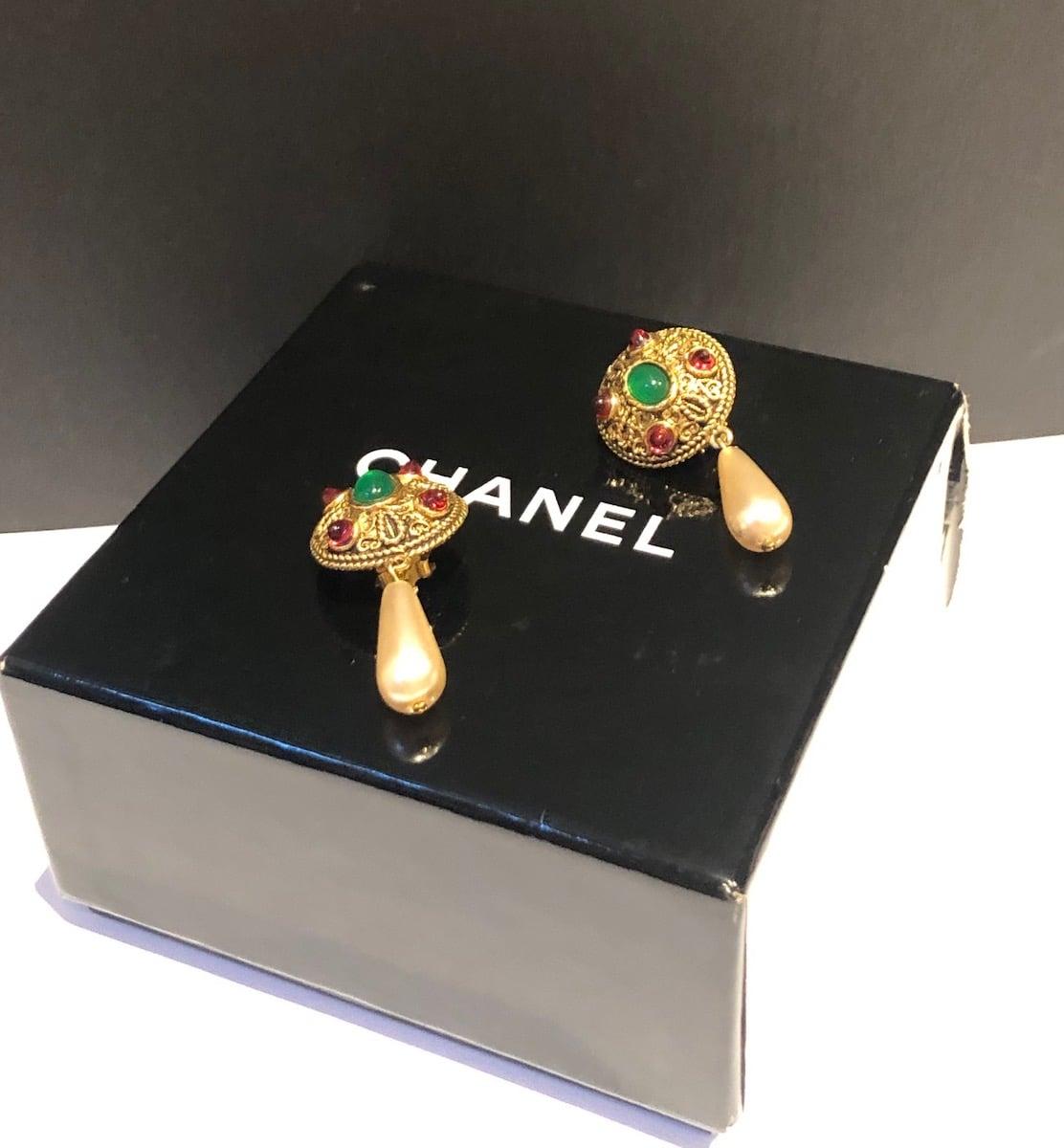 CHANEL Vintage Gold Metal Green and Pink Gripoix Pearl Drop Earrings 1980s W/Box In Good Condition In London, GB