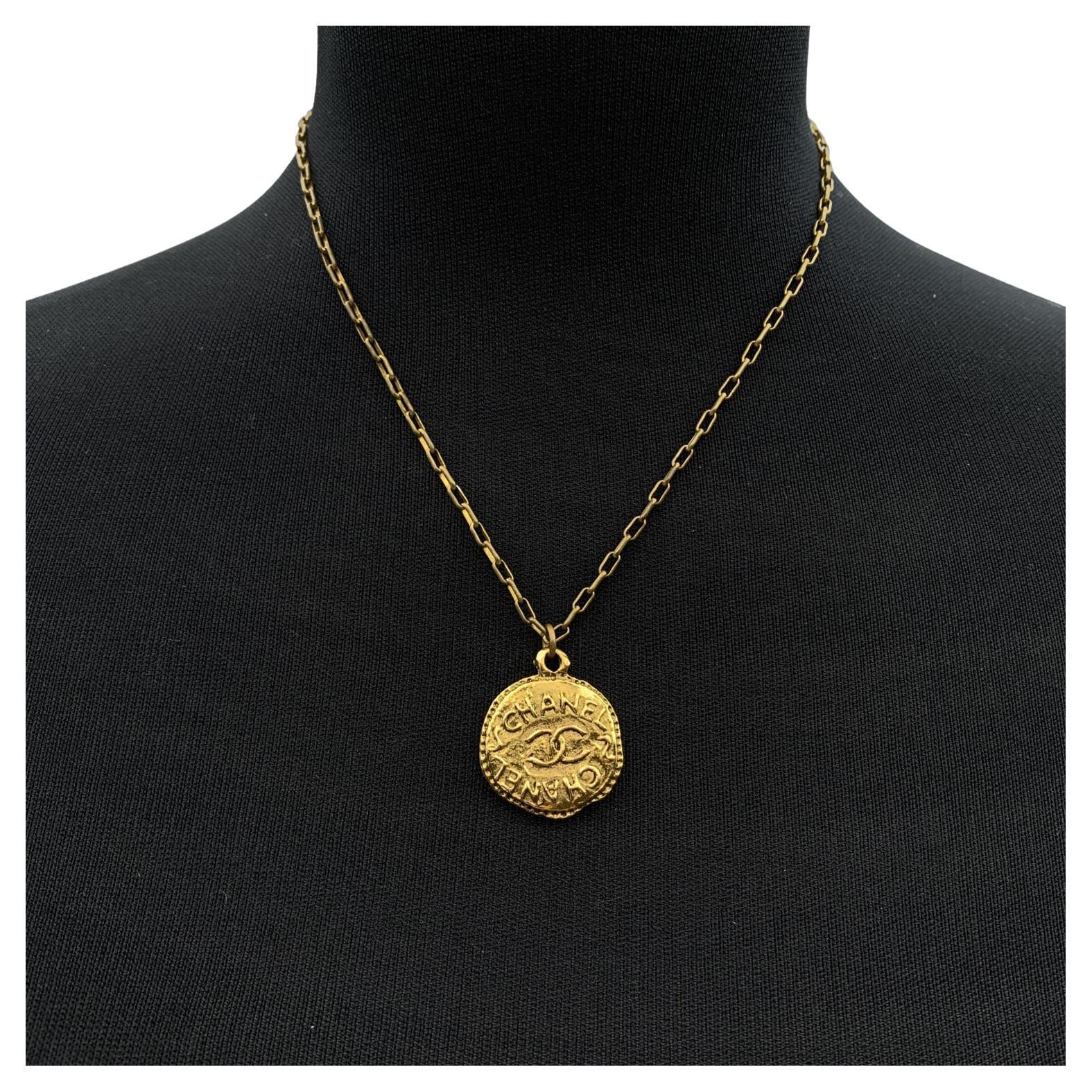 Chanel Vintage Gold Metal Logo Round Logo Pendant Chain Necklace