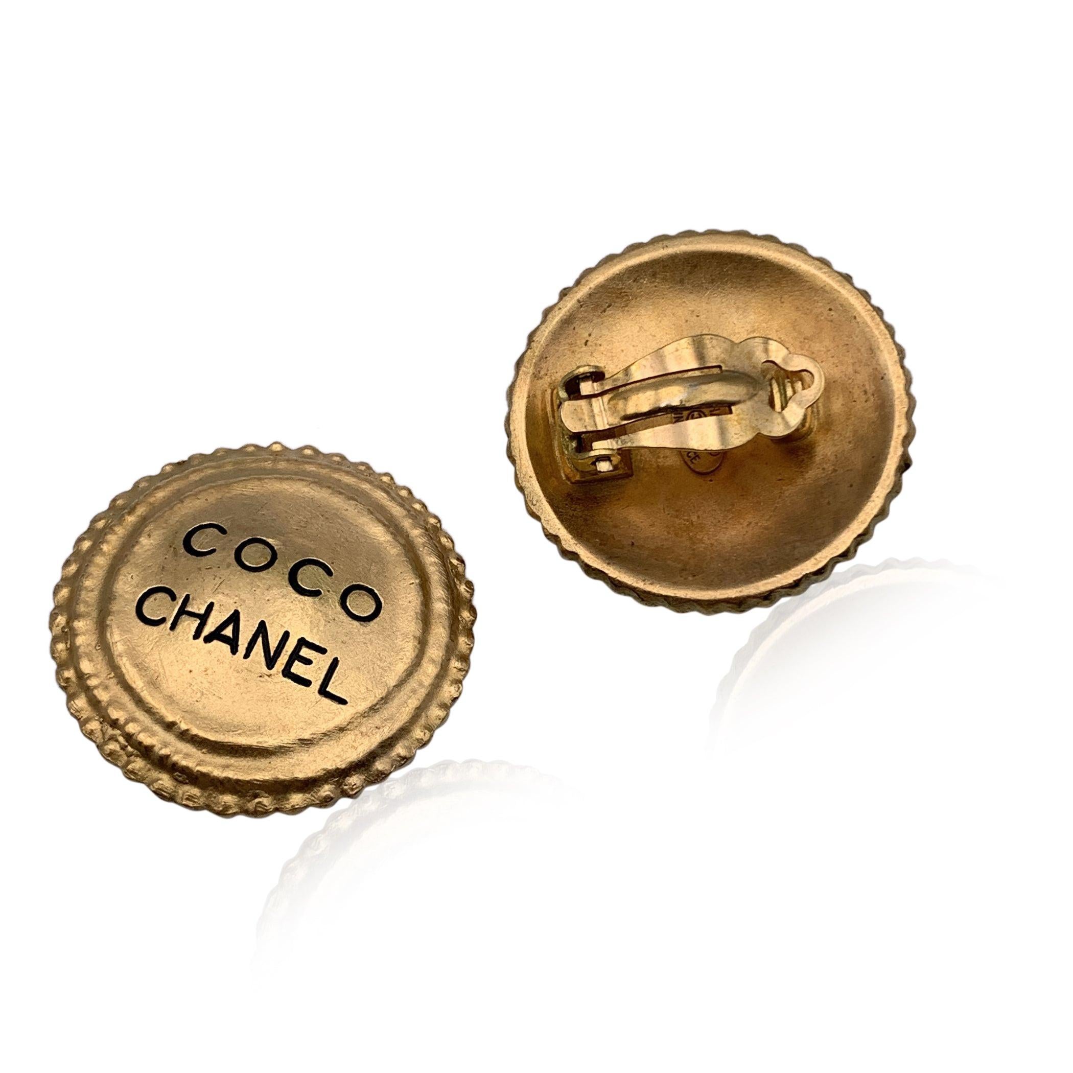 Women's Chanel Vintage Gold Metal Round Coco Chanel Clip On Earrings