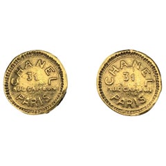 Chanel Vintage Gold Metal Round Rue Cambon Clip On Earrings