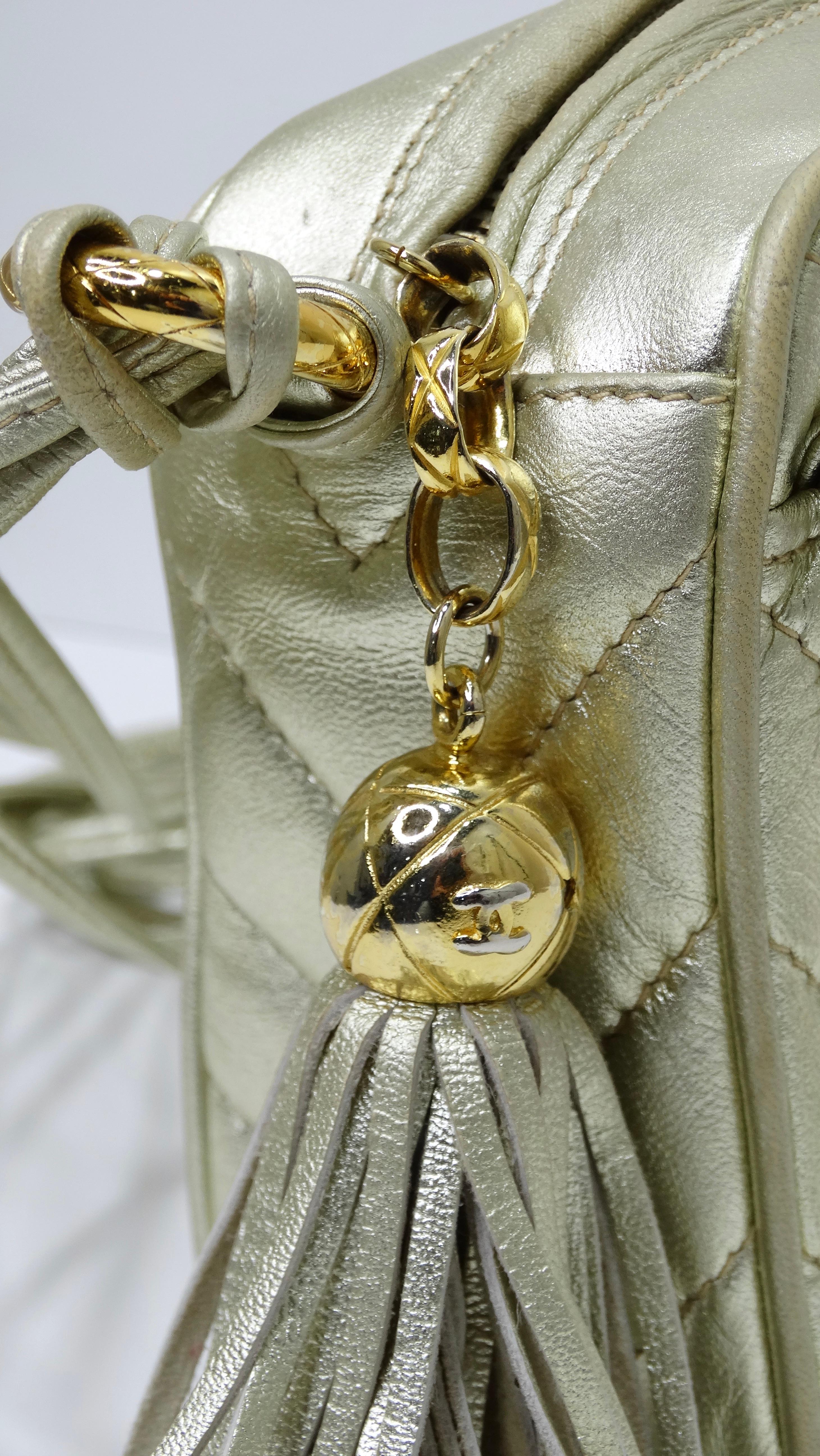 Chanel Vintage Gold Metallic CC Tassel Crossbody Bag For Sale 3