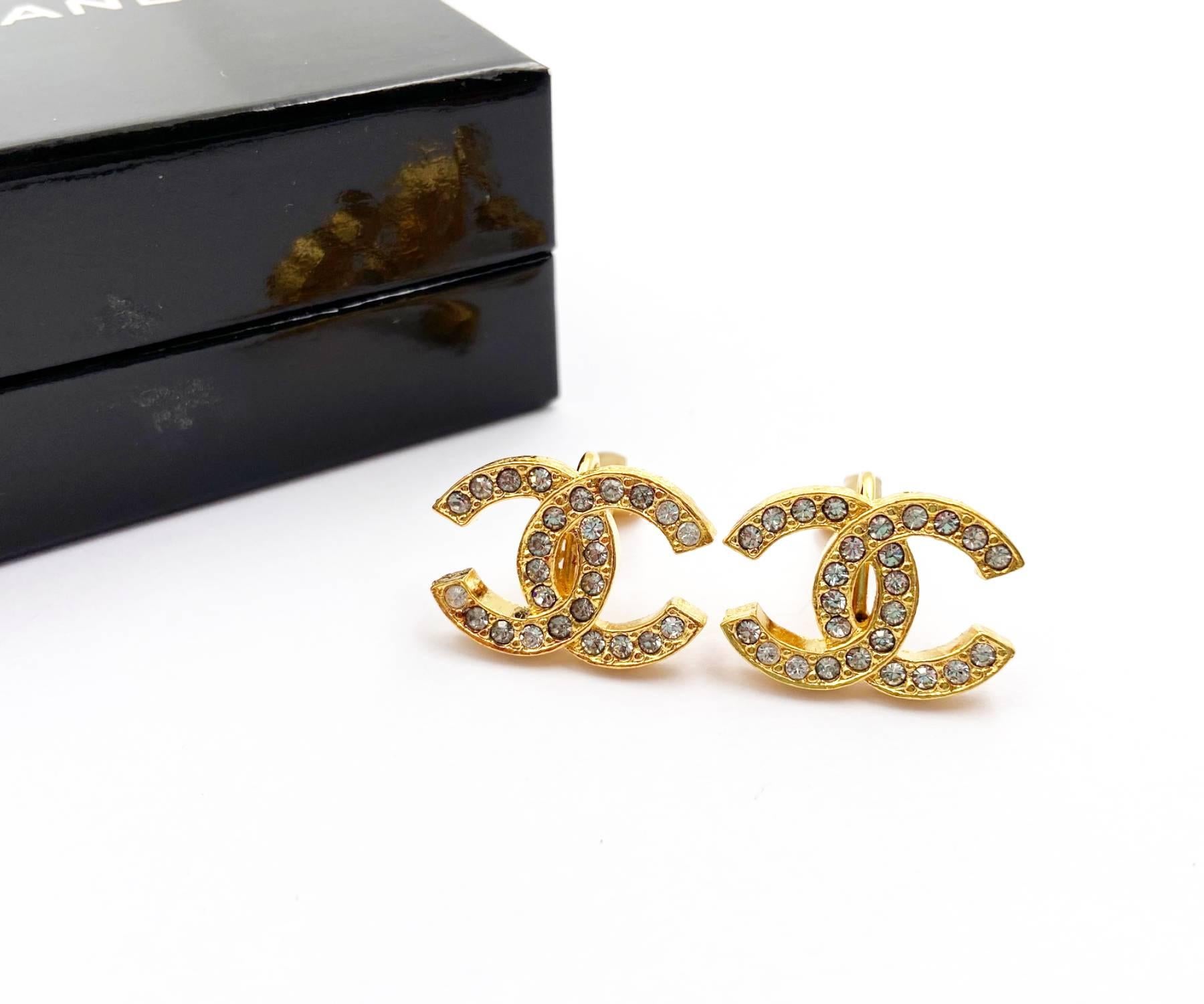 Artisan Chanel Vintage Gold Plated CC Crystal Clip on Earrings For Sale