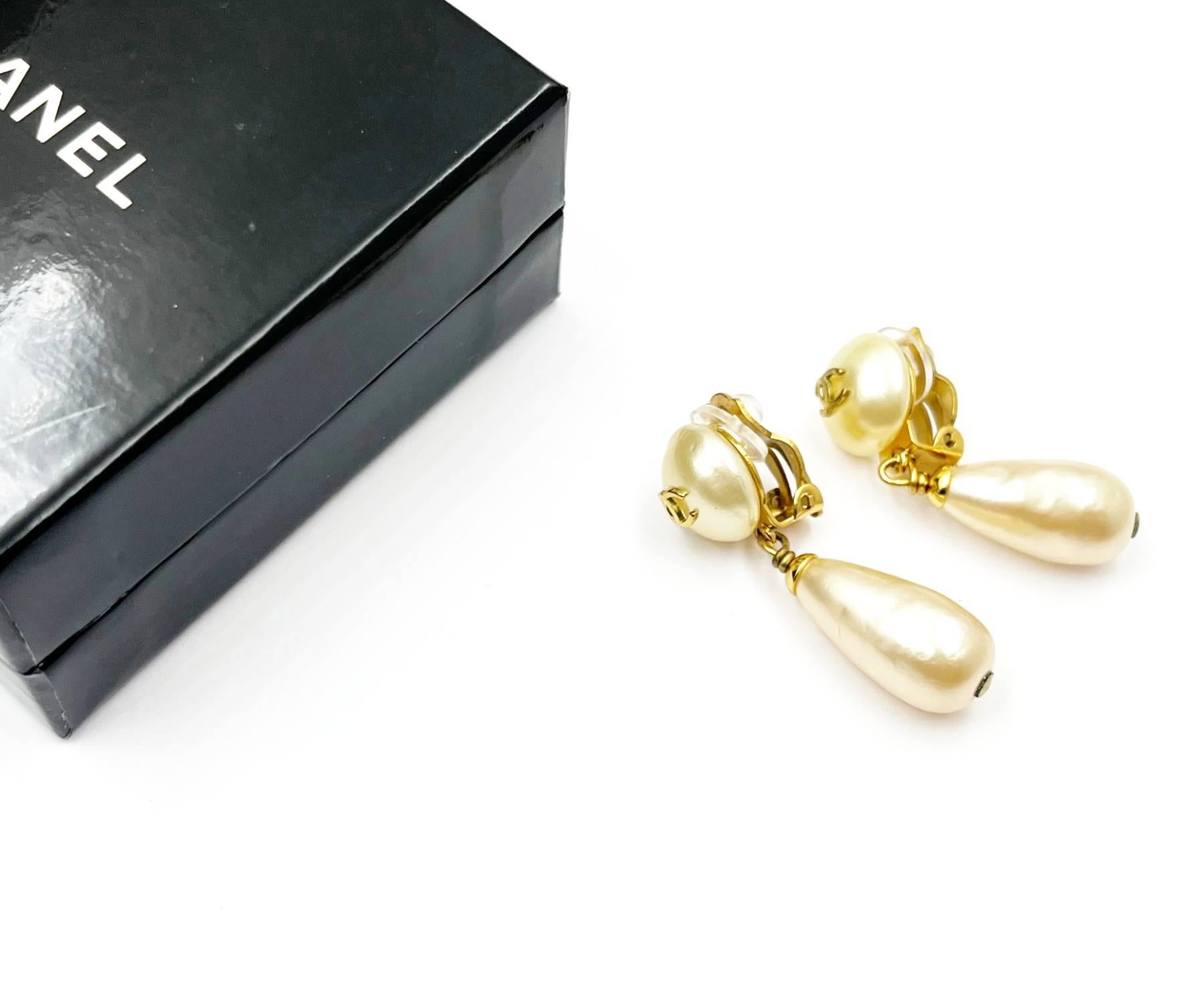 Artisan Chanel Vintage Gold Plated CC Faux Pearl Dangle Clip on Earrings  For Sale