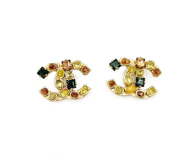 Chanel Vintage Gold Plated CC Gemstone Clip on Earrings For Sale at 1stDibs