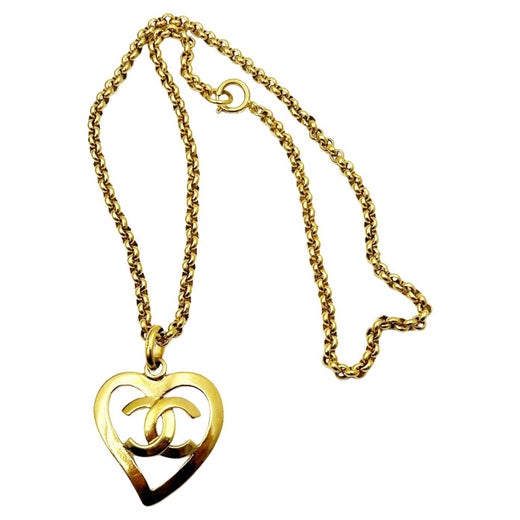 Gold Hammered Metal Round Chain Link CC Heart Necklace, 1995