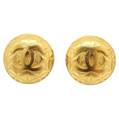 Chanel Vintage Gold Plated CC Logo Round Clip-On Earrings