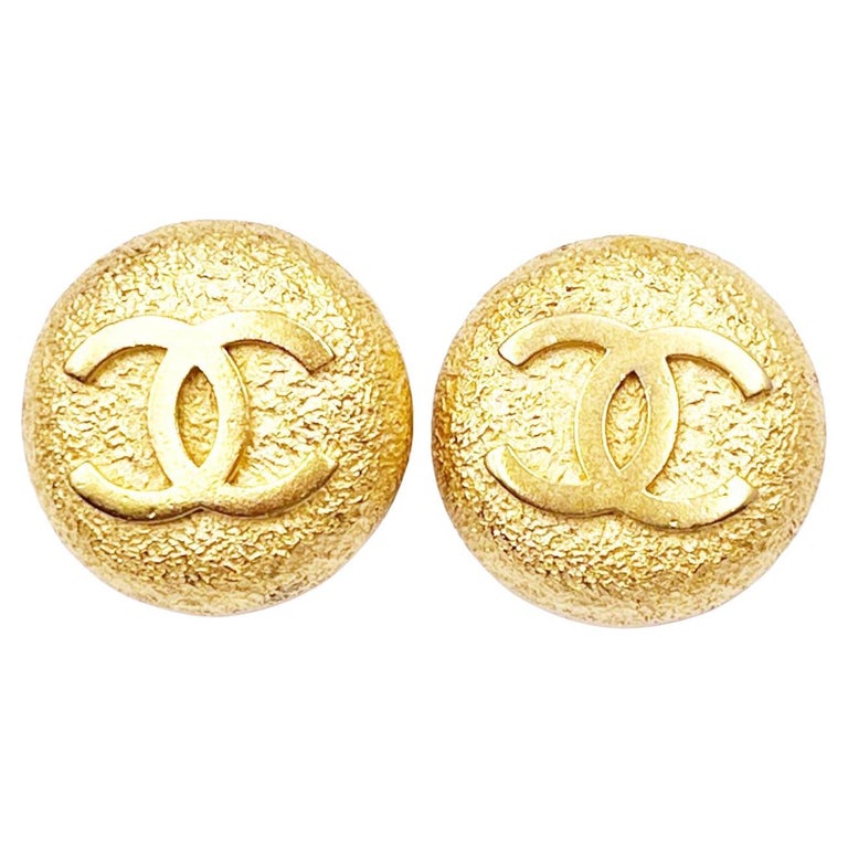 Chanel Vintage Gold Plated CC Matte Texture Large Clip on Earrings