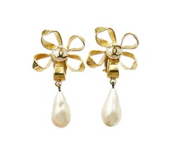 Chanel Vintage Gold Plated CC Ribbon Flower Pearl Dangle Clip on Earrings