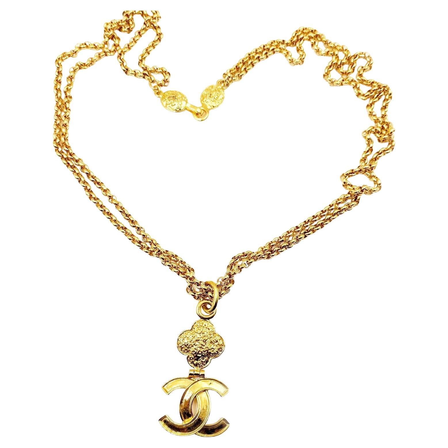 Chanel Vintage Gold Plated CC textured Pendant Double Chain Long Necklace For Sale