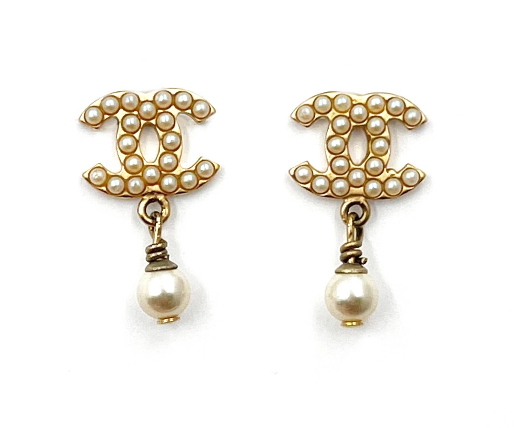 Artisan Chanel Vintage Gold Plated Mini Pearl Pearl Dangle Piercing Earrings   For Sale