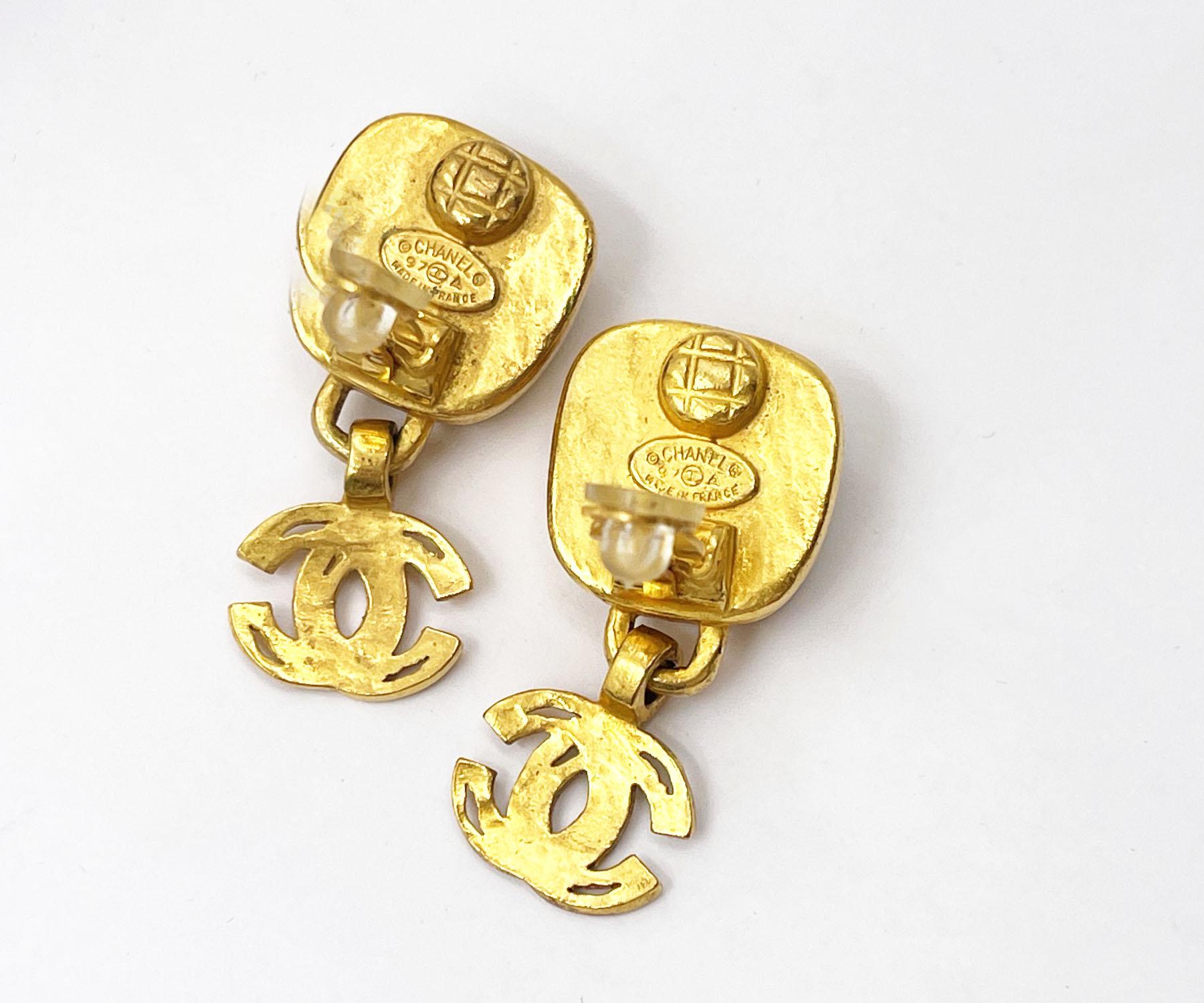 Contemporary Chanel Vintage Gold Plated Square Silver Stone CC Clip on Earrings  For Sale