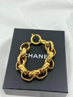 Chanel Vintage Gold Quilted Chain Bracelet