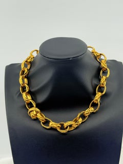 CHANEL Vintage Gold Textured Chain Link Choker Necklace