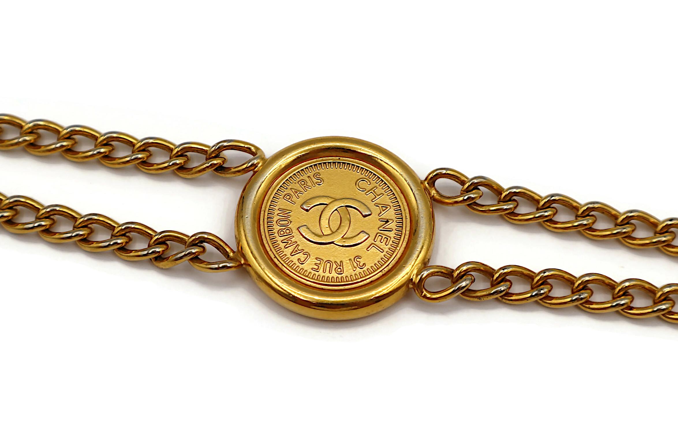 CHANEL Vintage Gold Tone Chain Belt 31 Rue Cambon Paris Coins, 1998 For Sale 8