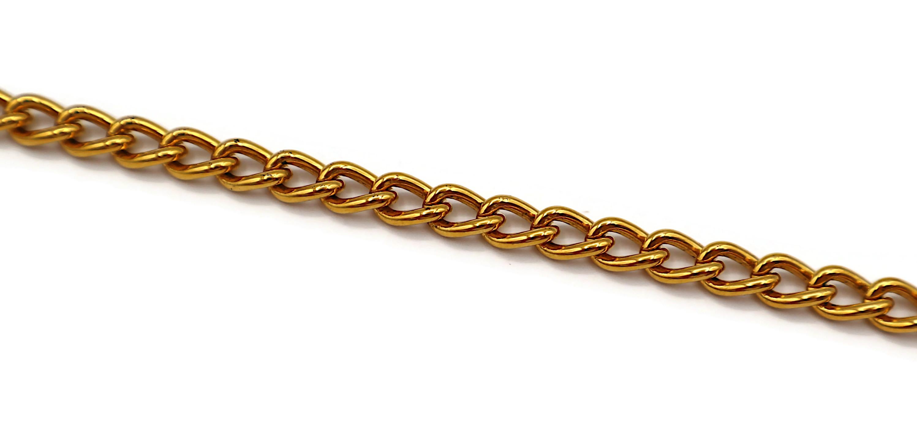 CHANEL Vintage Gold Tone Chain Belt 31 Rue Cambon Paris Coins, 1998 For Sale 11