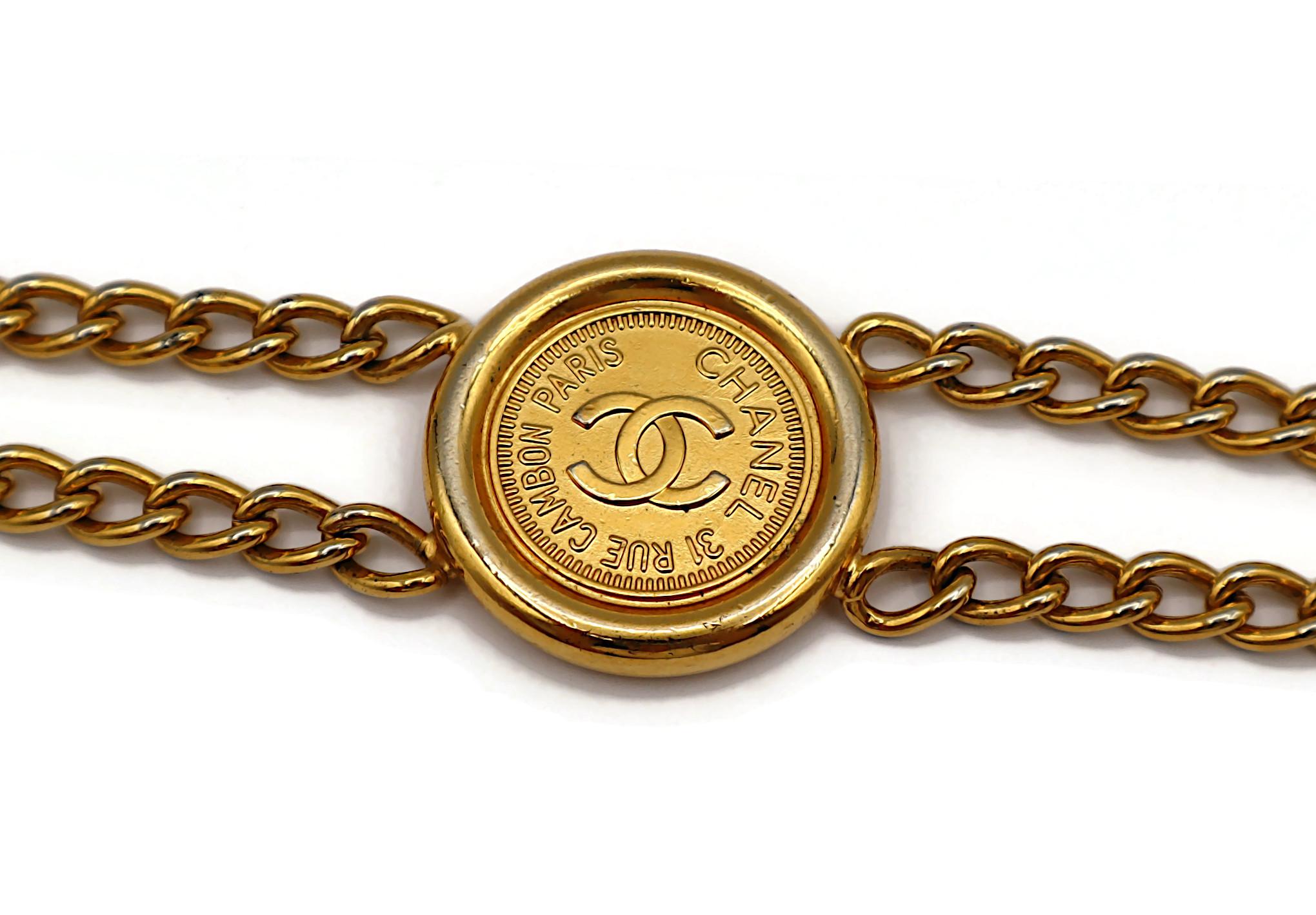 CHANEL Vintage Gold Tone Chain Belt 31 Rue Cambon Paris Coins, 1998 For Sale 3