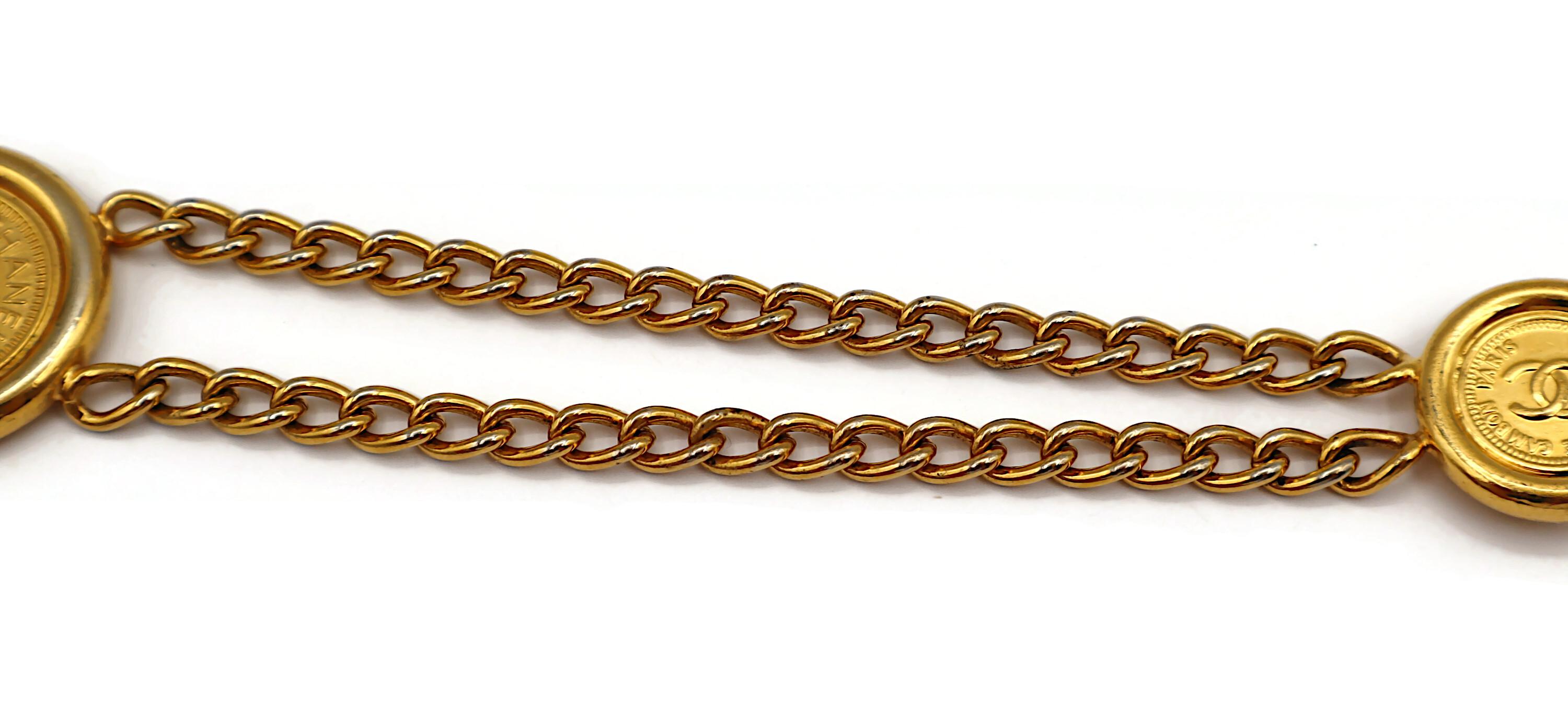 CHANEL Vintage Gold Tone Chain Belt 31 Rue Cambon Paris Coins, 1998 For Sale 4