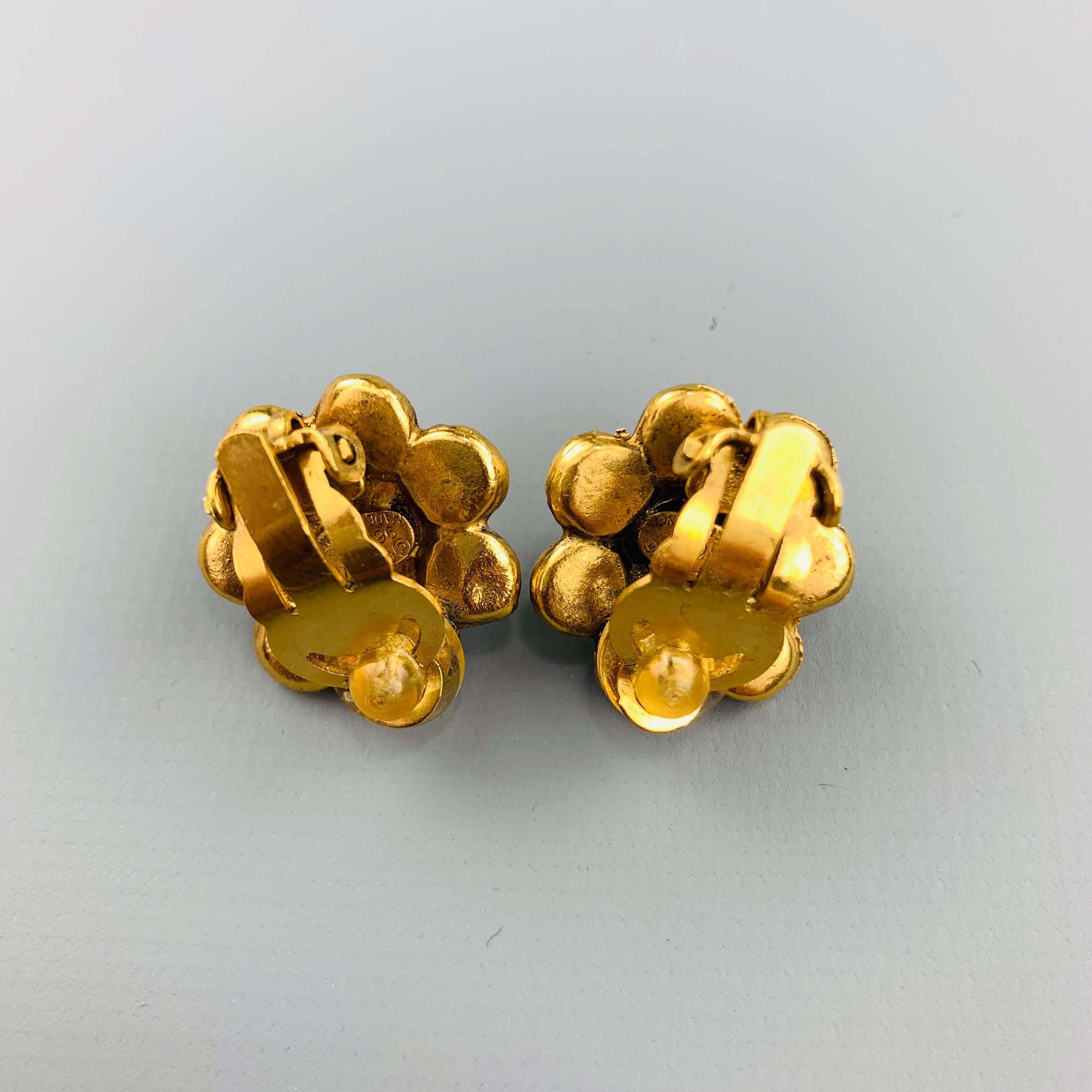 Women's CHANEL Vintage Gold Tone Faux Pearl & Rhinestone Cluster Clip On Earrings