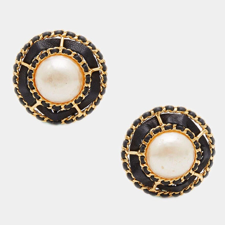 Chanel Vintage Gold Tone Leather Woven Pearl Dome Clip-On Earrings at  1stDibs