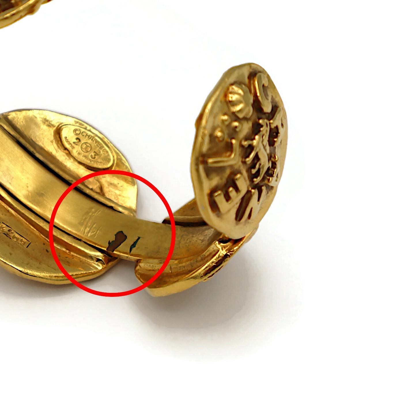 CHANEL Vintage Gold Tone Lion Medallion Bangle Bracelet For Sale 7