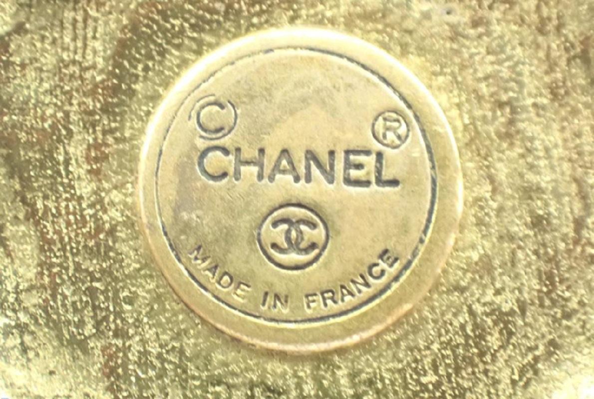 Chanel Vintage Gold-tone Metal CC Coco Mark Coin Top Pendant Necklace In Good Condition In Irvine, CA