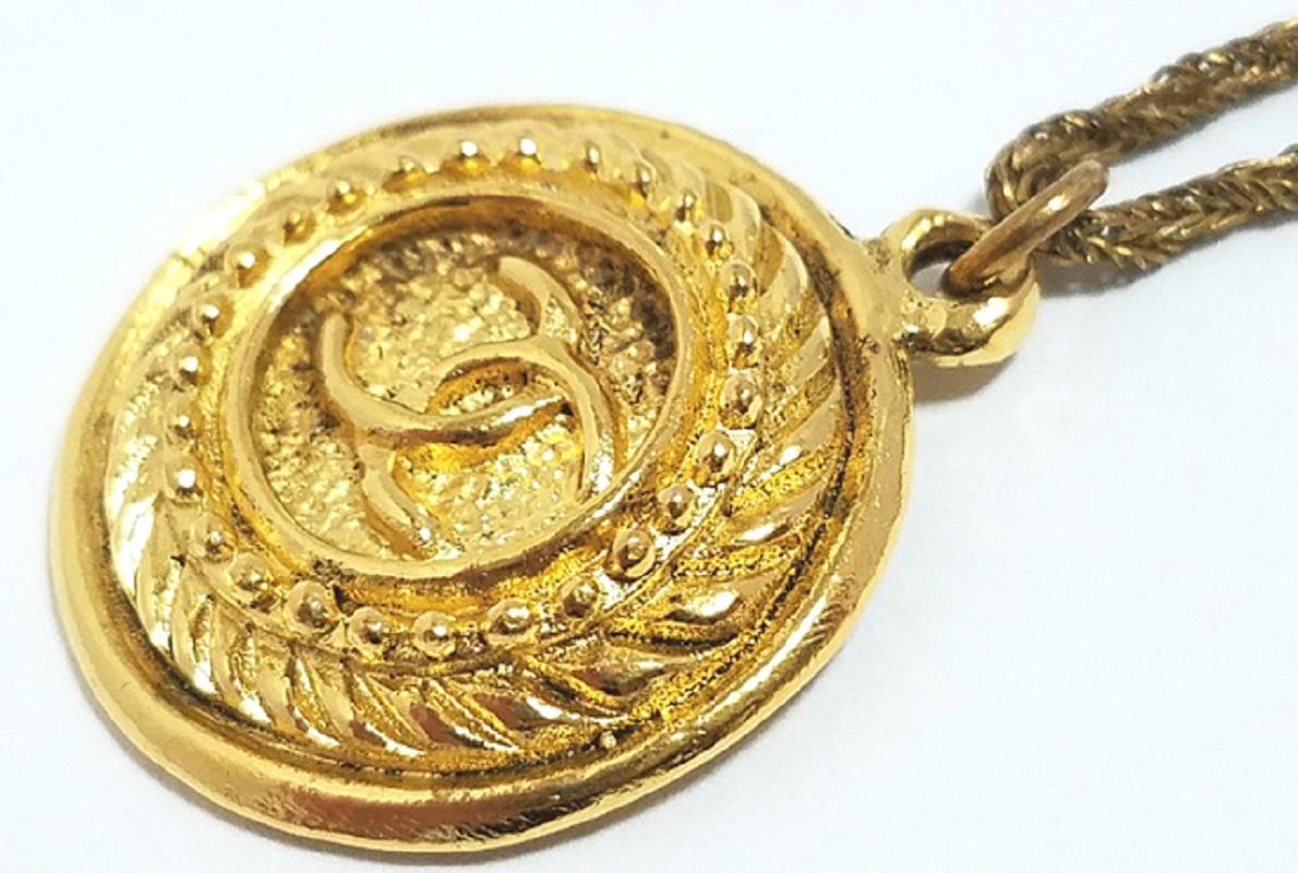 Chanel Vintage Gold-tone Metal CC Coco Mark Coin Top Pendant Necklace 1