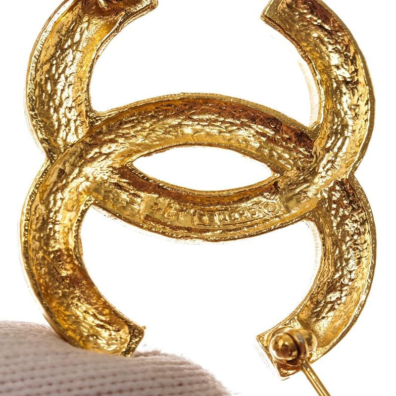 Chanel Broche vintage en métal doré avec strass CC 1