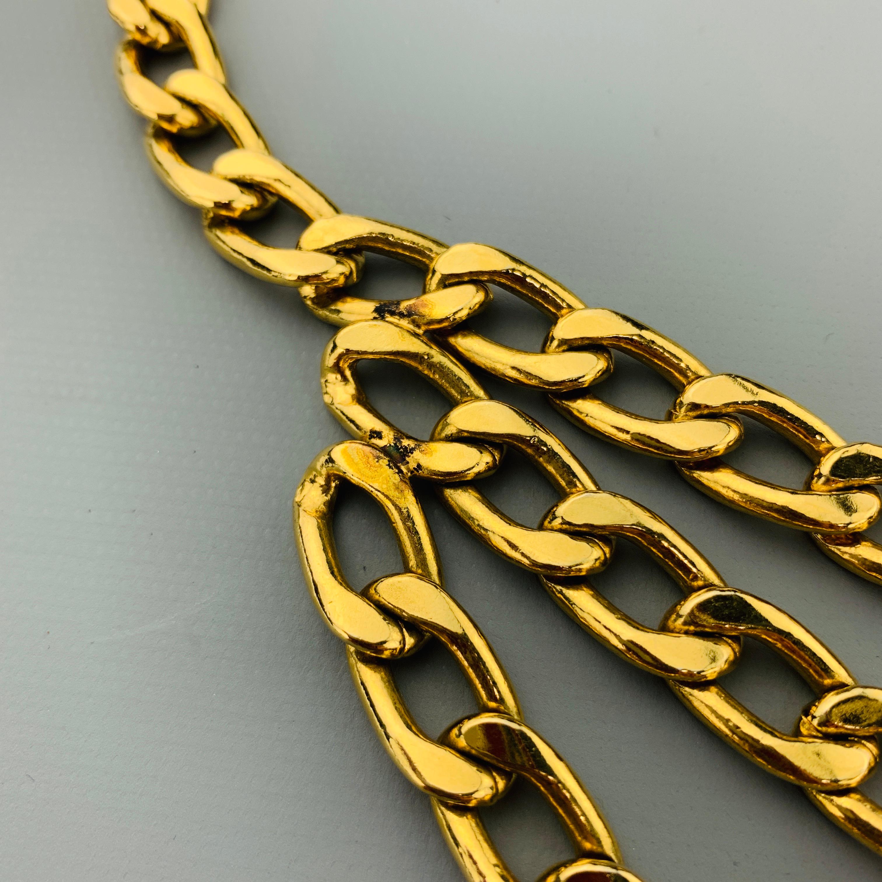 CHANEL Vintage Gold Tone Metal Curb Chain Drop Rue Cambon Medallion Belt 2