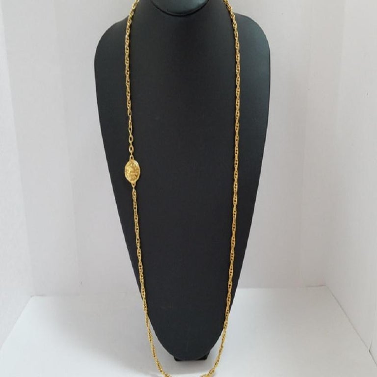 Rue pendant necklace clearance