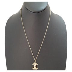 Chanel Vintage Gold-Tone Metal Large Size CC Logo Chain Necklace