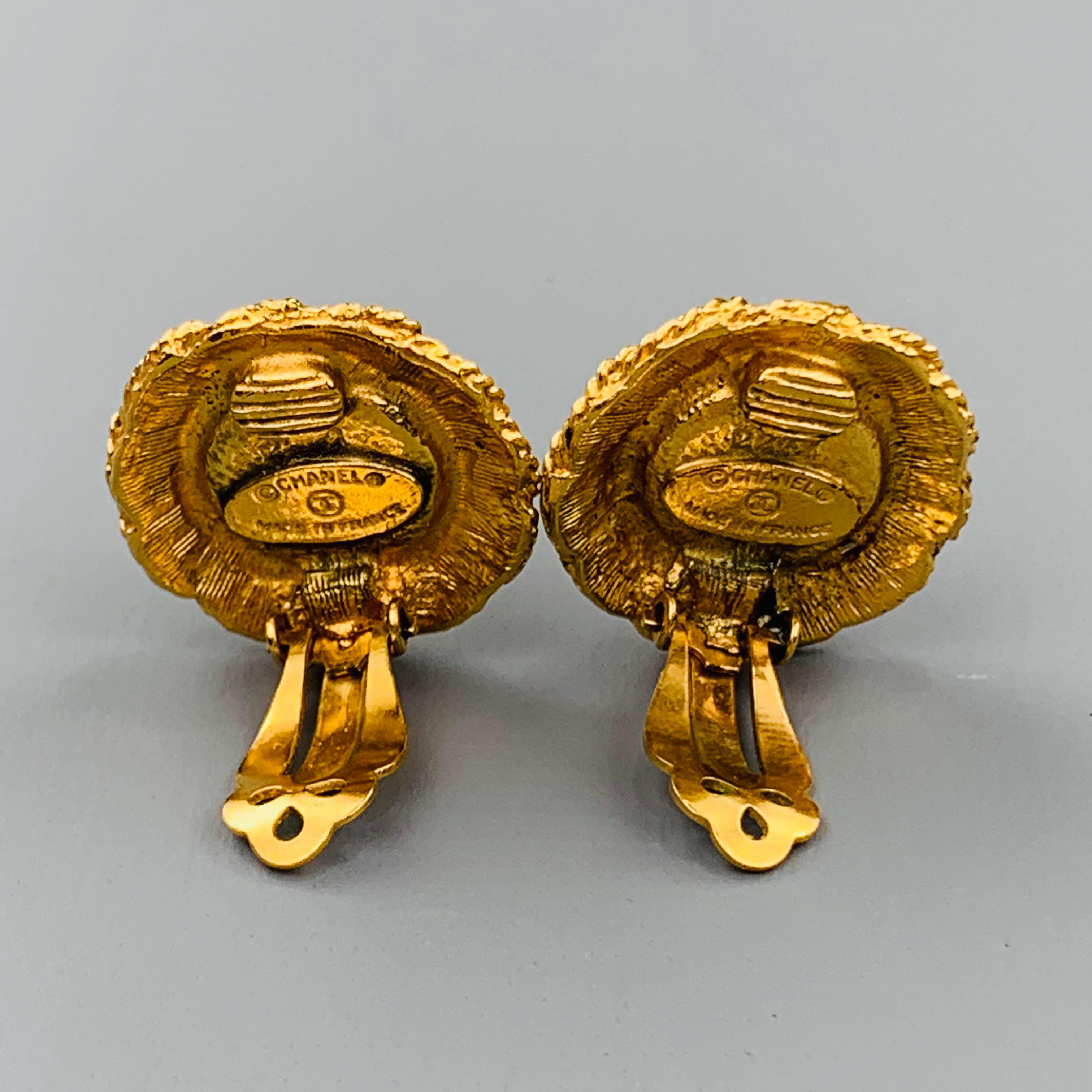 CHANEL Vintage Gold Tone Metal Rhinestone Woven Faux Pearl Clip On Earrings 1