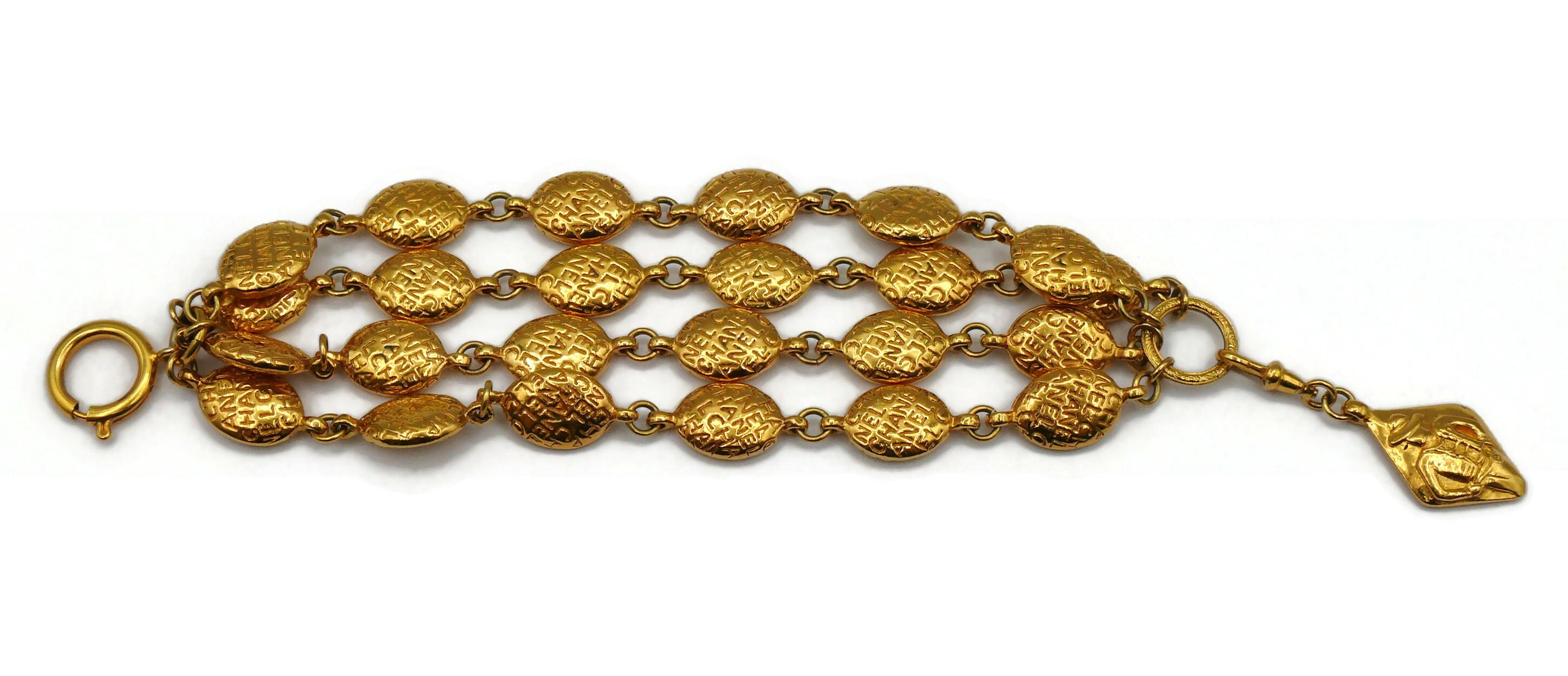 CHANEL Vintage Gold Tone Multi Strand Cuff Bracelet In Good Condition For Sale In Nice, FR