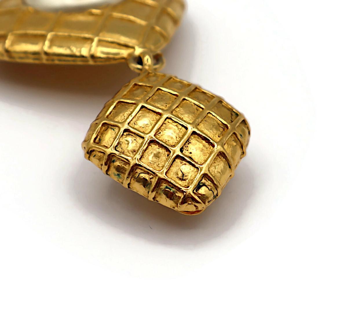 CHANEL Vintage Gold Tone Quilted Losange Dangle Earrings For Sale 7
