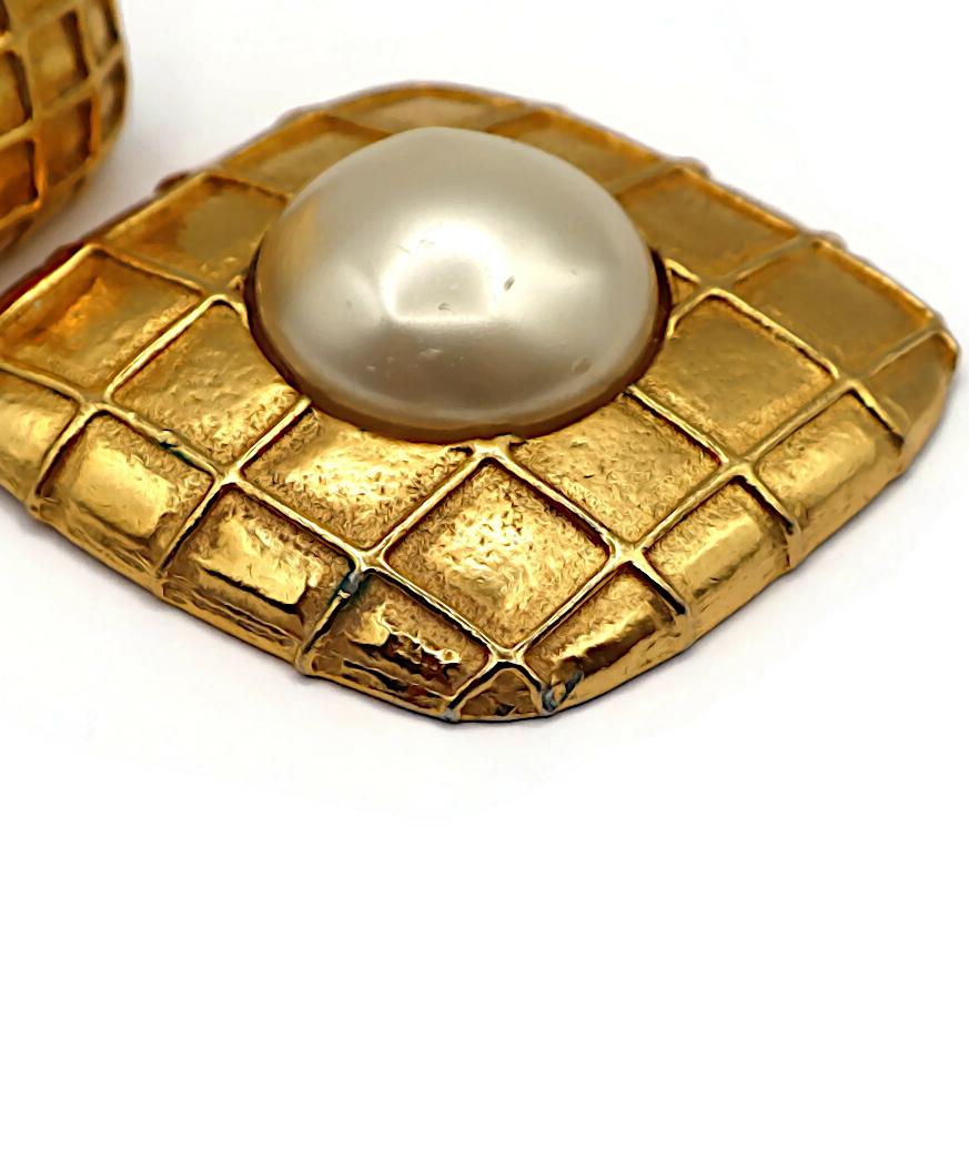 CHANEL Vintage Gold Tone Quilted Losange Dangle Earrings For Sale 8