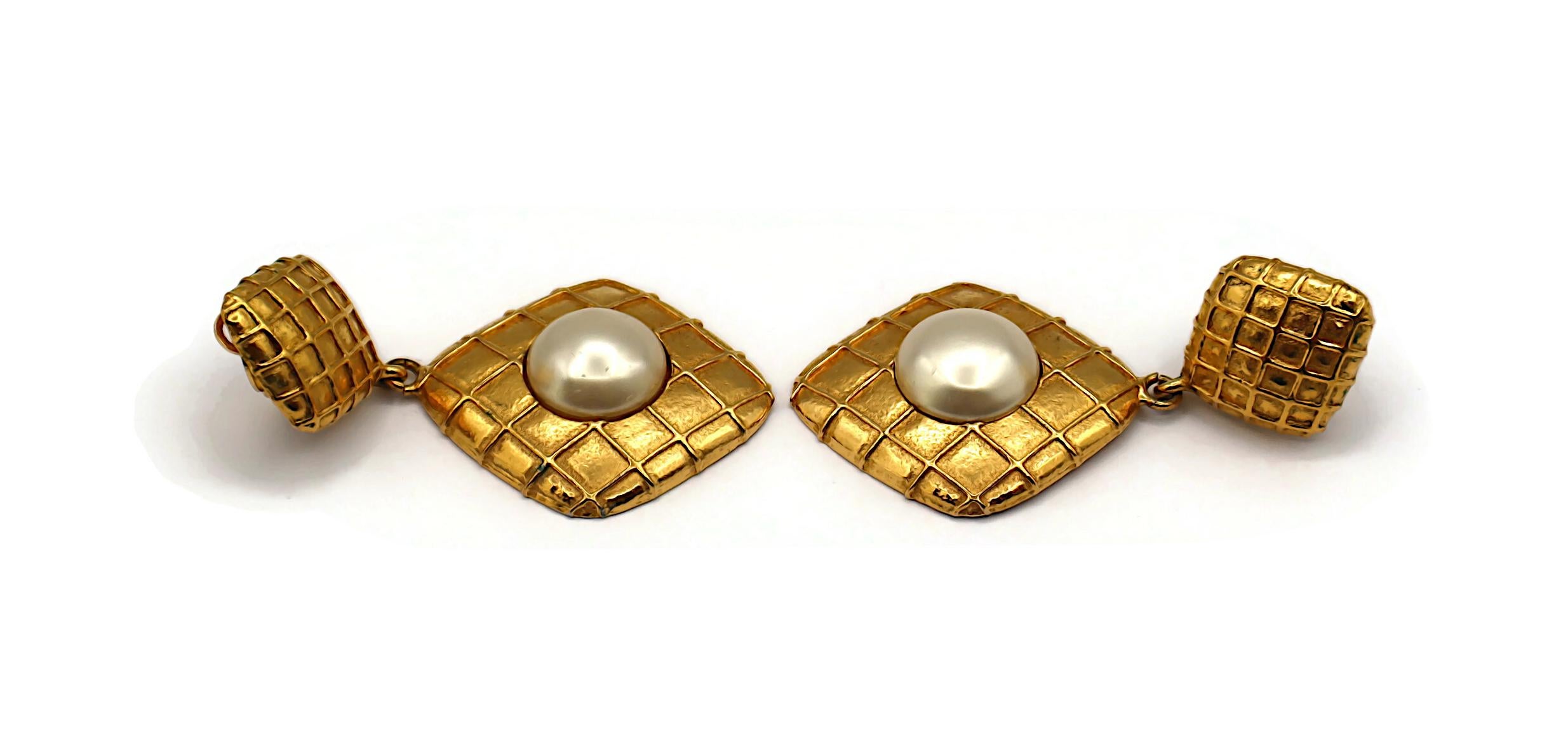 CHANEL Vintage Gold Tone Quilted Losange Dangle Earrings For Sale 3