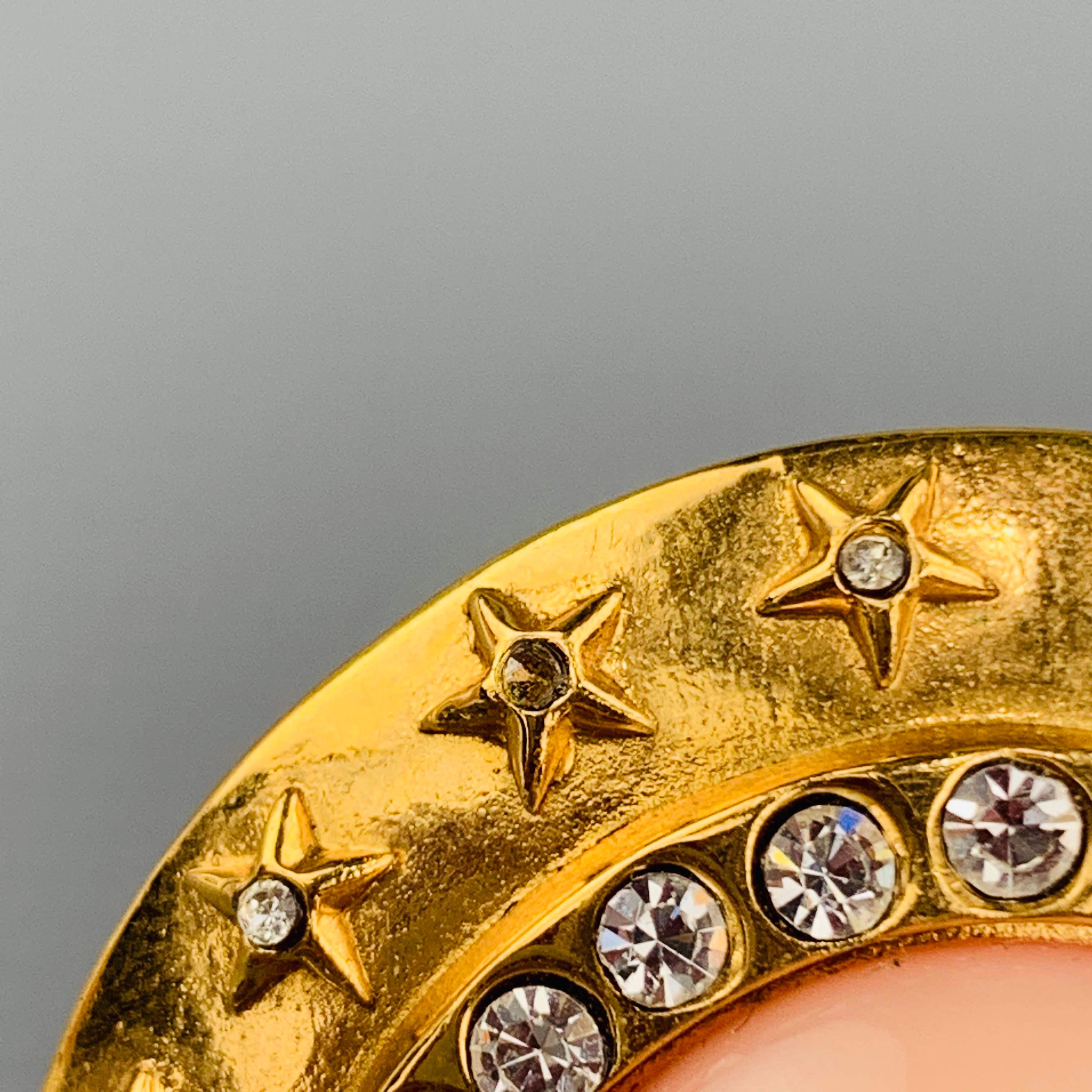 Women's CHANEL Vintage Gold Tone Rhinestones Pink Stone Stars Clip On Earrings
