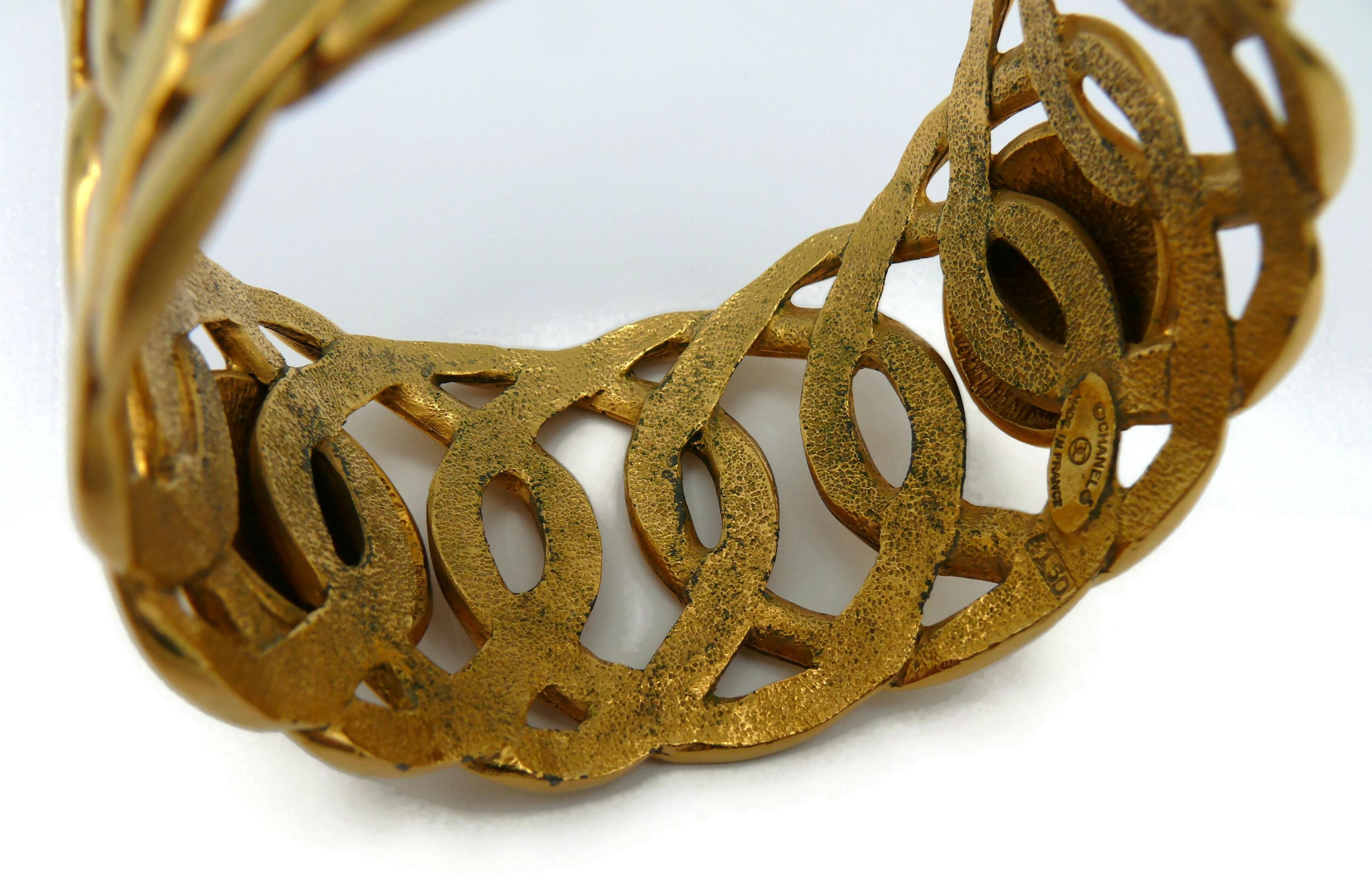 CHANEL Vintage Gold Tone Rigid Chain & CC Medallion Cuff Bracelet For Sale 13