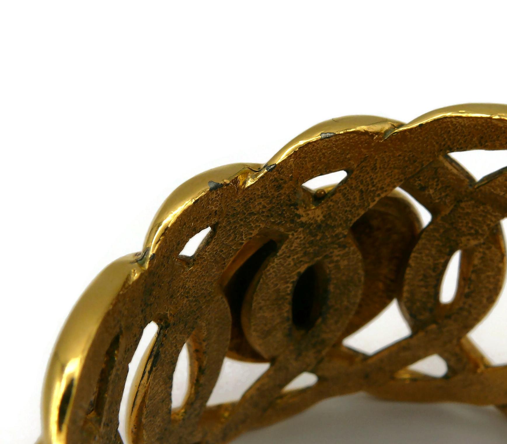 CHANEL Vintage Gold Tone Rigid Chain & CC Medallion Cuff Bracelet For Sale 14