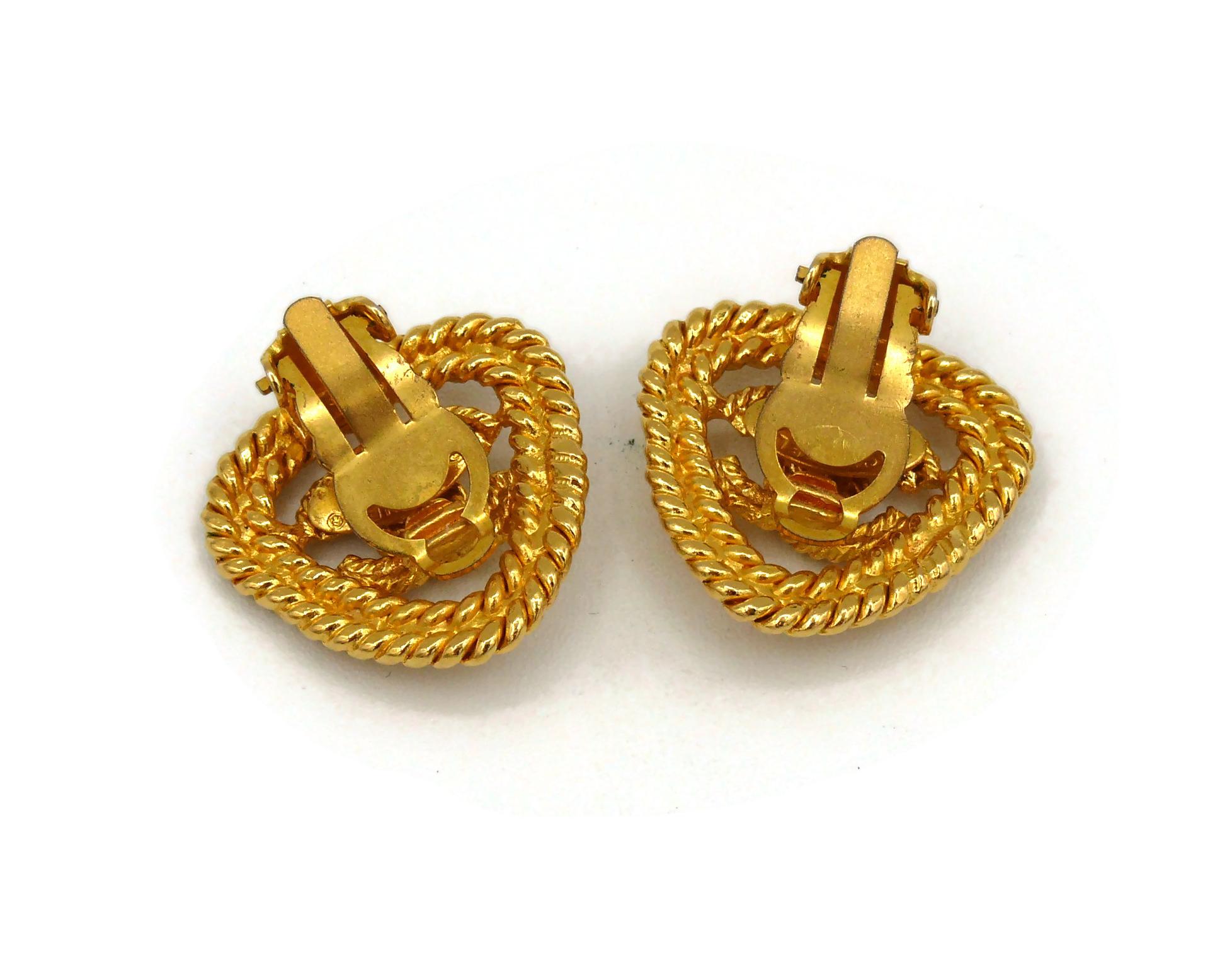 Chanel Vintage Gold Toned Braided CC Clip-On Earrings, 1993 For Sale 3
