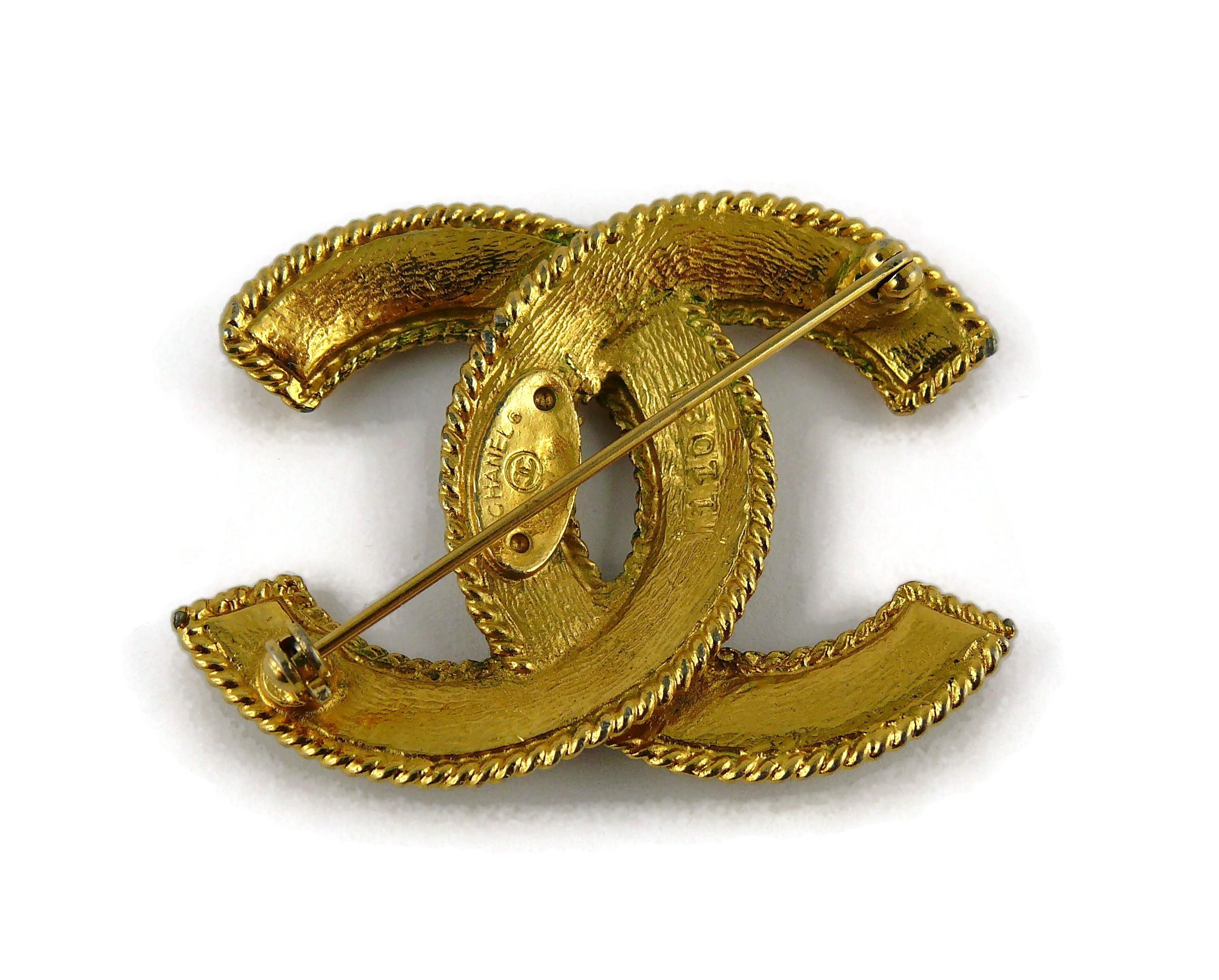 Chanel Vintage Gold Toned CC Brooch 2