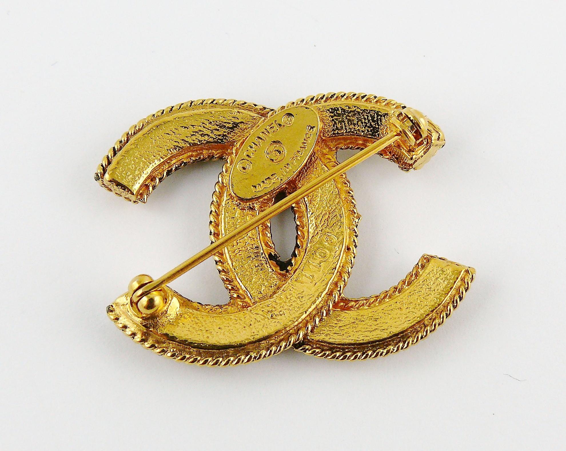 Chanel Vintage Gold Toned CC Brooch 1