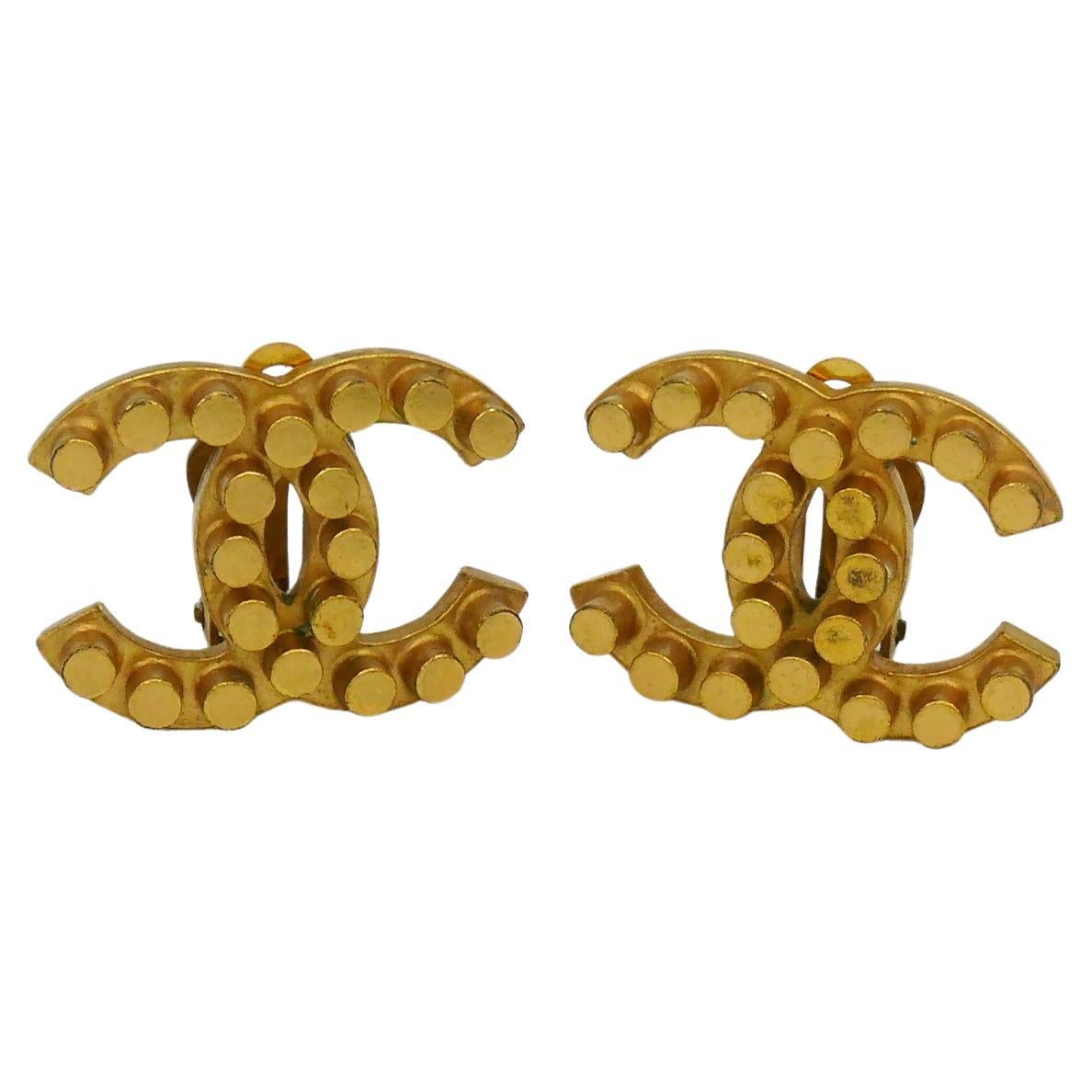 Chanel Vintage CC Logo Lego Clip On Earrings, Fall 2002 For Sale