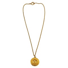 CHANEL Vintage CC Medallion Pendant Necklace