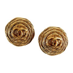 Chanel Vintage Gold Toned Clip-on Earrings CC Symbol