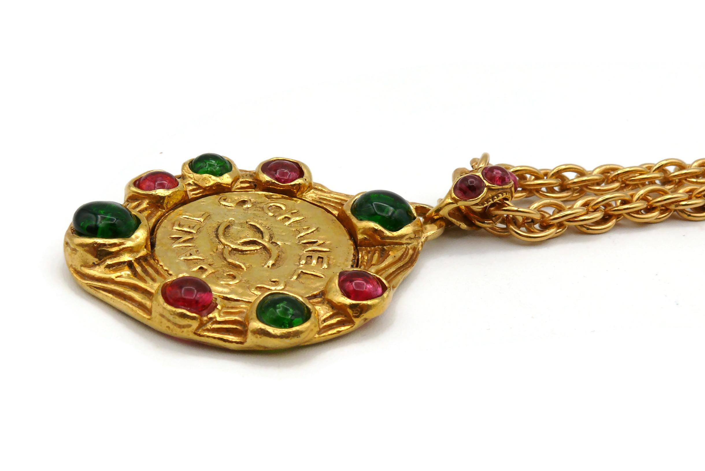 CHANEL Vintage Gold Toned Gripoix CC Medallion Coin Pendant Necklace For Sale 4