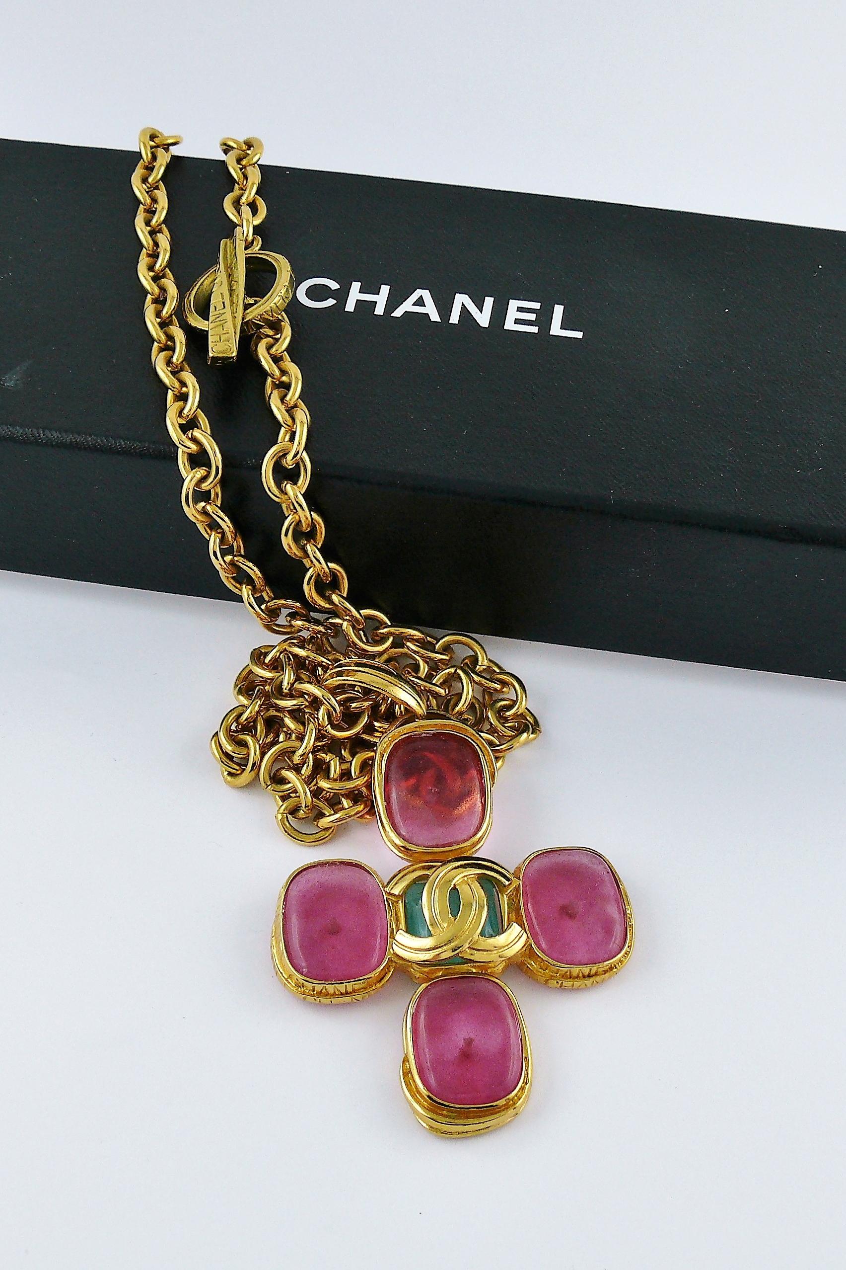 vintage chanel gripoix necklace