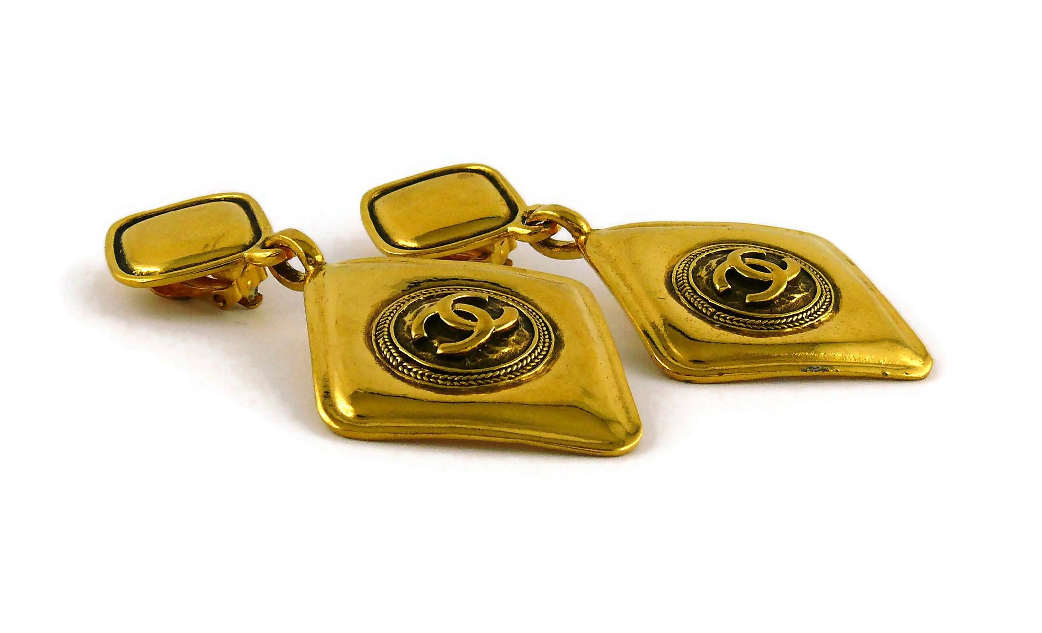 CHANEL Vintage Gold Toned Logo Diamond Shape Dangling Earrings 2