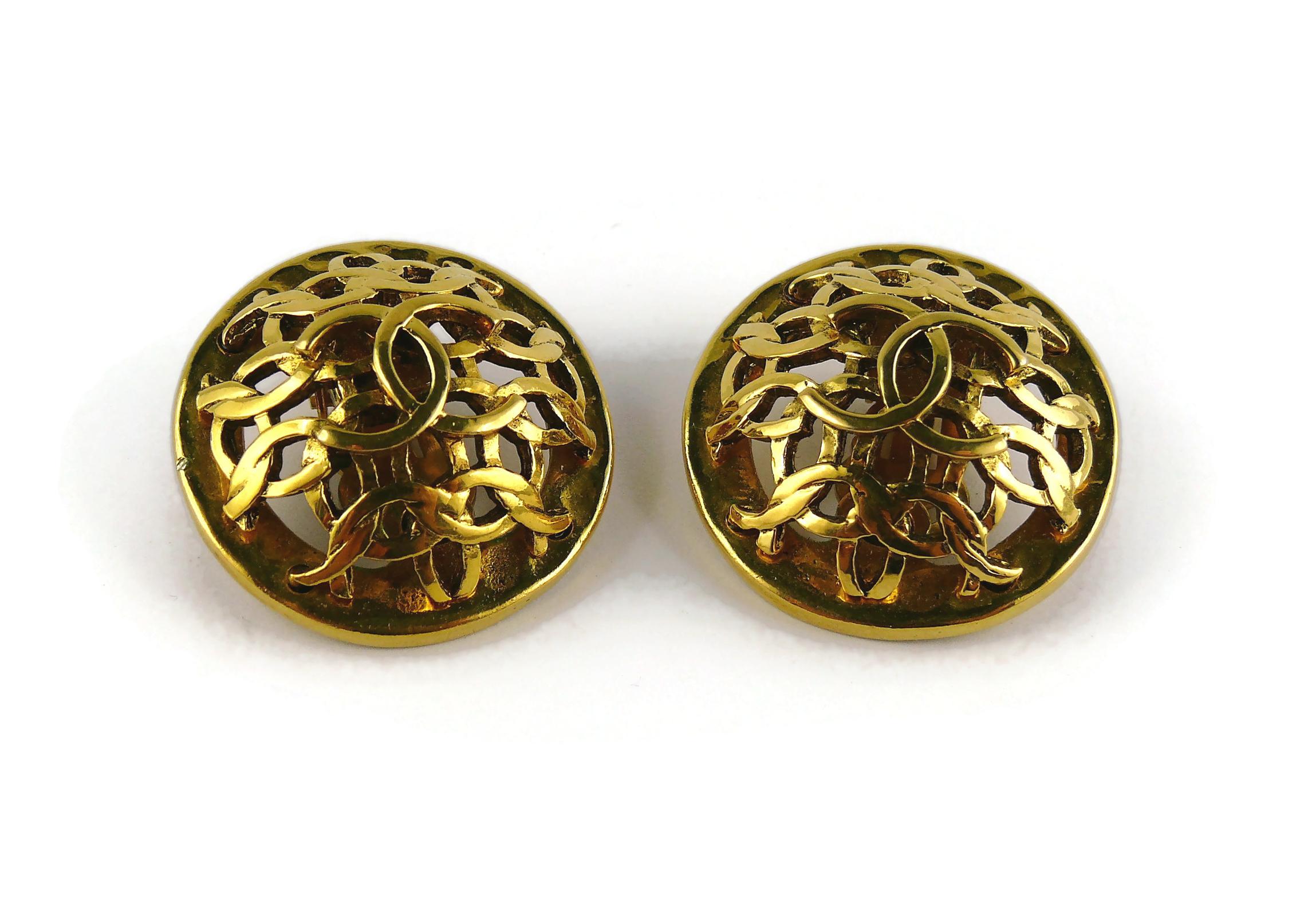 Chanel Vintage Gold Toned Openwork Domed CC Logo Clip-On Earrings For Sale 1